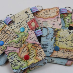 Kondomtasche / Tampontäschchen / Pflastertäschchen / Minitäschchen "Weltkarte" - verschiedene Farbkombis verfügbar!