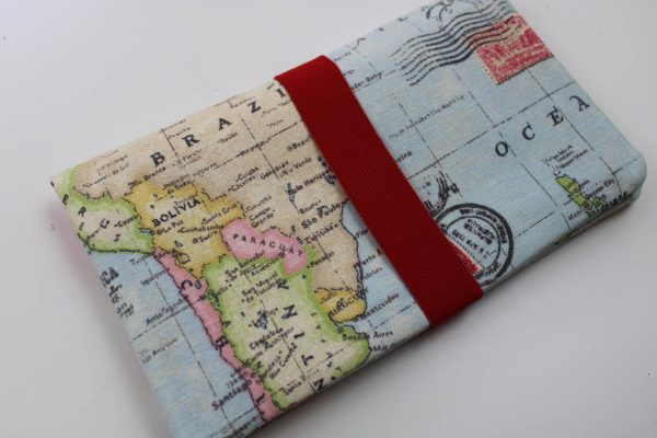 Reiseetui MODELL 3/M "Weltkarte" - Reisebrieftasche, Tickettasche, Reisepasshülle, Dokumententasche - verschiedene Innenfarben verfügbar!