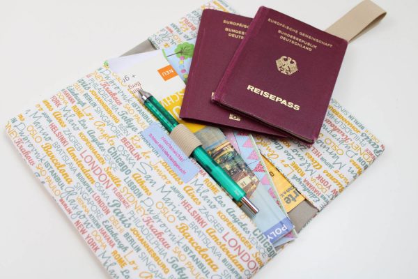 Reiseetui MODELL 3/S "Städte" - Dokumententasche, Passhülle, Brieftasche, Reiseorganizer, Etui Reiseunterlagen, Tickettasche