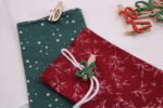 Handgenähte Adventskalender-Säckchen, klassisch rot-weiß, mit Holzklammern und -zahlen, zum Selbstbefüllen, wiederverwendbar, nachhaltig – Bild 7