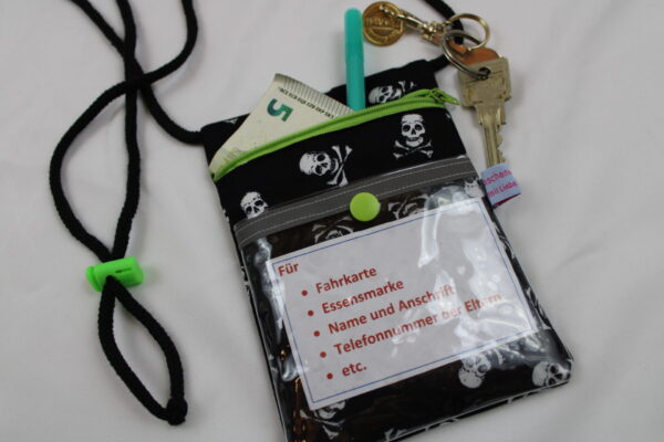 BRUSTBEUTEL für Kinder "Piraten" mit Klarsichtfach mit Reflektorstreifen, Kordelstopper; Geldbörse, Fahrkartentasche