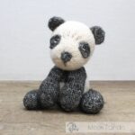 DIY-Strickset "Panda Mees", Strick-Kit, Materialpackung, Häkelpaket, Handarbeitsset, DIY-Kit