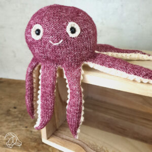 DIY-Strickset "Octopus Olivia", Strick-Kit, Materialpackung, Strickpaket, Handarbeitsset, DIY-Kit