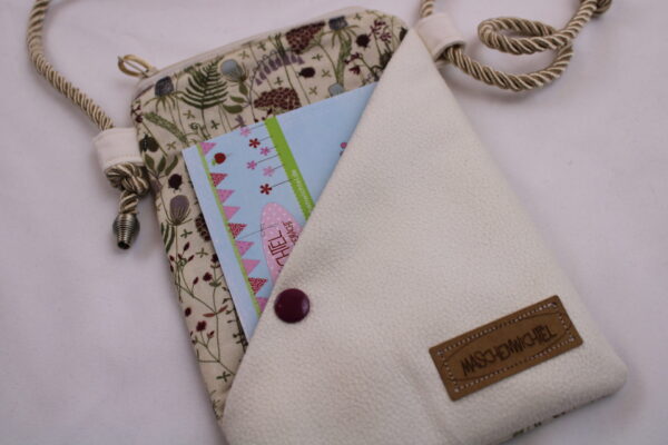 Handytasche zum Umhängen; Umhängetasche mit 2 Fächern und langer Kordel; Crossbody Tasche für viele Handy-Modelle; Praktisch, leicht, vegan