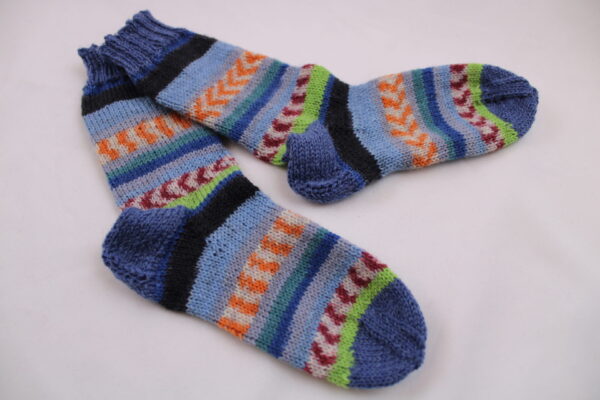 Gr. 26/27 - Kinder-Wollsocken handgestrickt, Blautöne/bunt