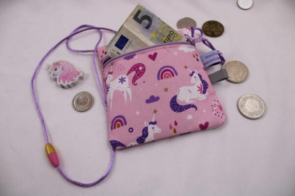 Kleiner Kinder-BRUSTBEUTEL "Einhörner lila-pink" mit Sicherheitsverschluss und Reflektorfähnchen; Brusttasche, Geldbörse, Geldbeutel