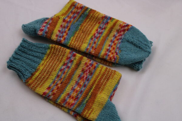 Gr. 37/38 - Wollsocken handgestrickt, Jacquardmuster, gelb/orange/aqua