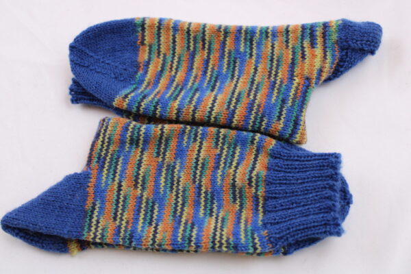 Gr. 37/38 - Wollsocken handgestrickt, blau/bunt