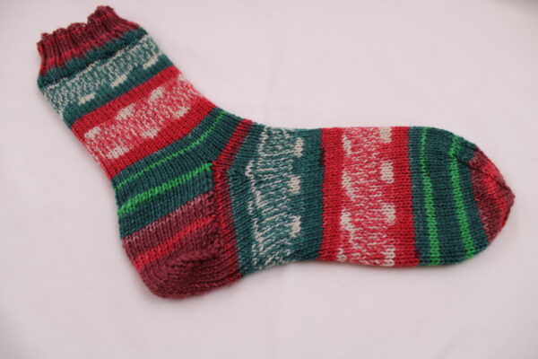 Gr. 38/39 - Wollsocken handgestrickt, extra dick, aus 6-fädiger Wolle, grün/rot/weiß