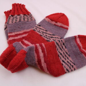 Gr. 38/39 - Wollsocken handgestrickt, Rosa- und Rottöne