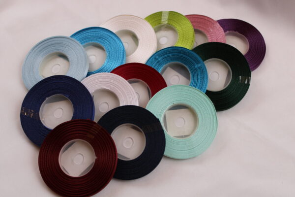 Satinband – 6 mm breit, 100 % Polyester, ca. 27 m Rolle, ALTROSA, für Schleifen, Deko, Geschenkverpackungen – Bild 3