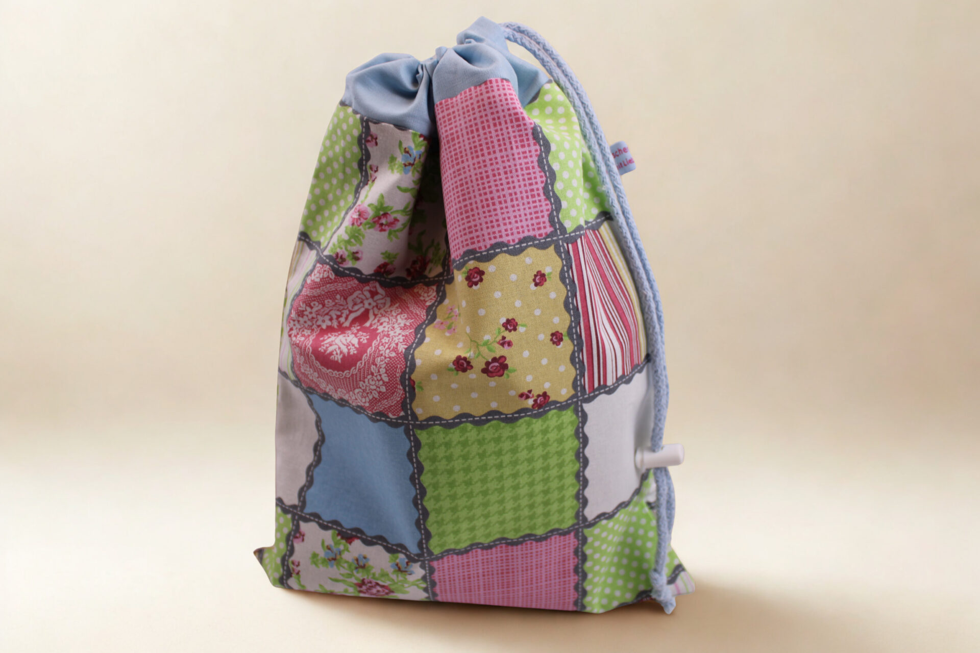 Projekttasche Größe M Patchwork bunt (1) Projekttasche, Projektbeutel, Handarbeitstasche, Stricktasche "Patchwork bunt", Größe M