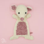 DIY-Strickset "Yfke Maus", Strick-Kit, Materialpackung, Strickpaket, Handarbeitsset, DIY-Kit – Bild 4