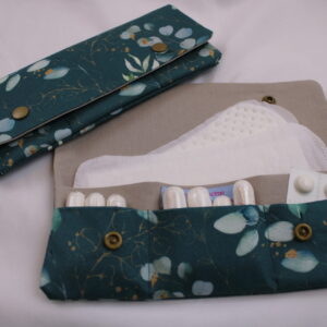 Tampontasche / Etui für Slipeinlagen u. Tampons / Notfalltäschchen / Medikamententäschchen / Kondomtäschchen / Hygieneetui "Eukalyptus/grün"