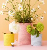 DIY-Strickset / Bastelset " Meine erste Strickliesel" Bastelset mit Buch (32 Seiten), Strickliesel, Garn in 2 Farben und Holzreifen – Bild 6