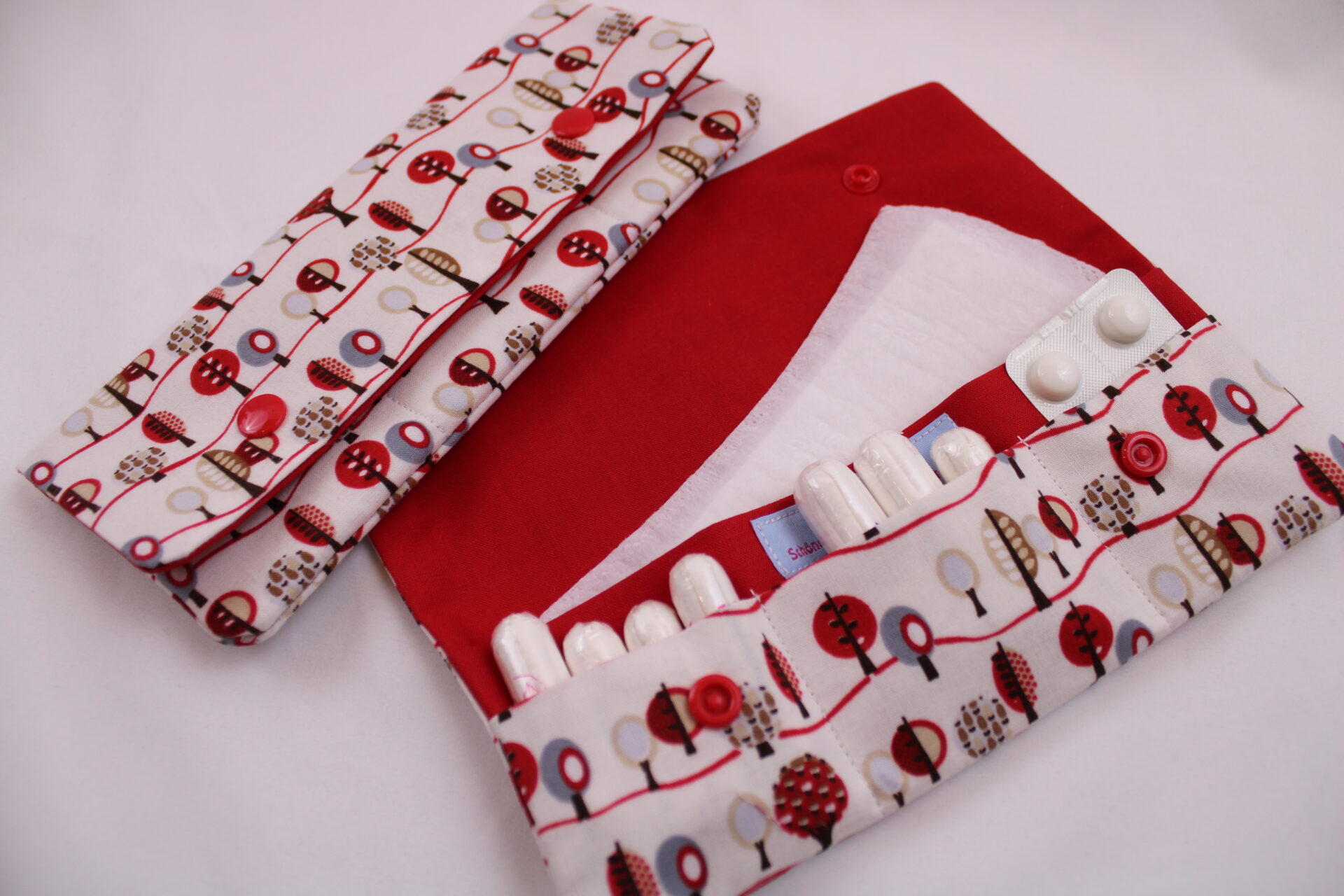 Etui für Slipeinlagen und Tampons, Tampontasche (19) Tampontasche / Etui für Slipeinlagen u. Tampons / Notfalltäschchen / Medikamententäschchen / Kondomtäschchen / Hygieneetui "Allee"