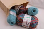 Überraschungstüte Sockenwolle 300g, 4-fädig, für Nadeln 2.5 - 3.0 mm – Bild 2